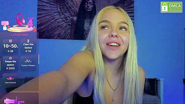 Daisy_Abby03 webcam