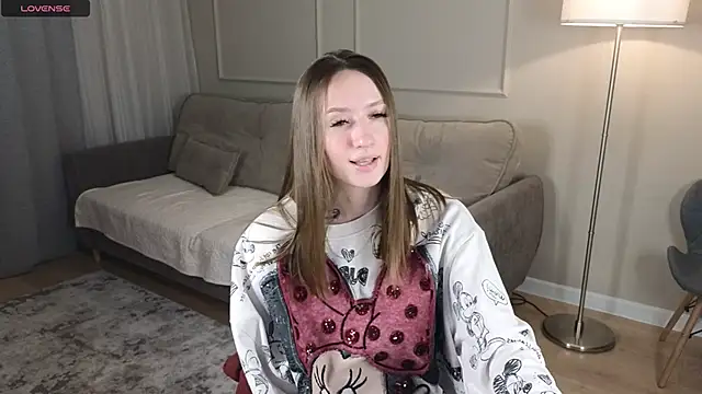 cutienaughtygirl webcam