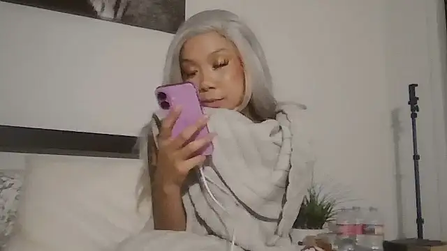 cryptokimgirl webcam