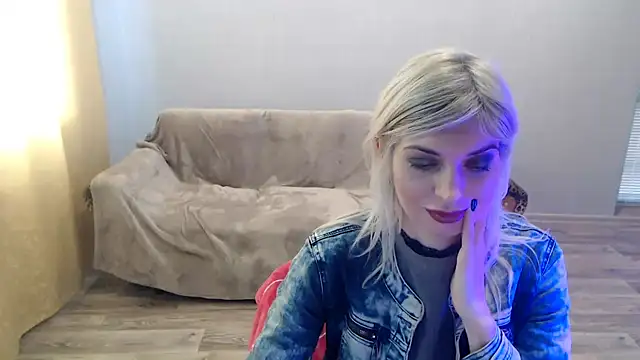 SexyBeatriice webcam