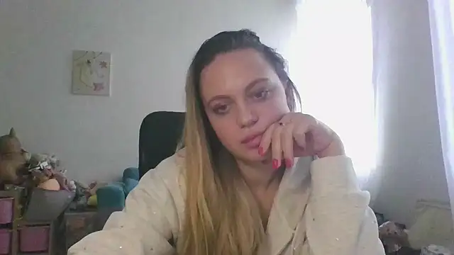 cynoraye - Cynoraye's free webcam