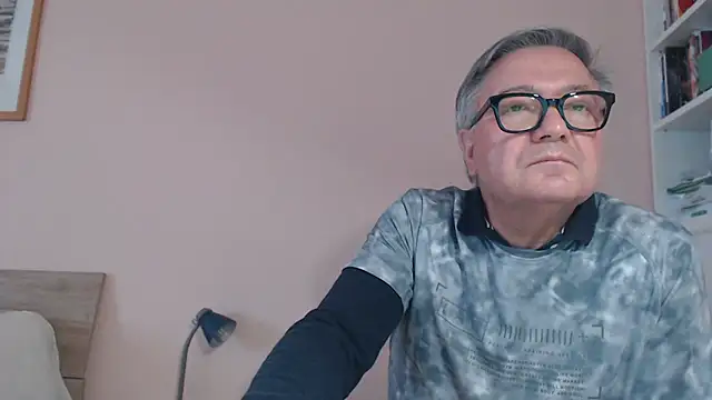 you6me (M grandpa) - Naked show cum