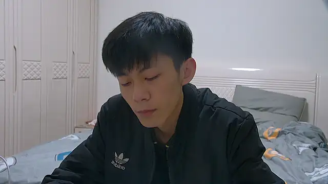 paofu-001 Live Webcam on Stripchat