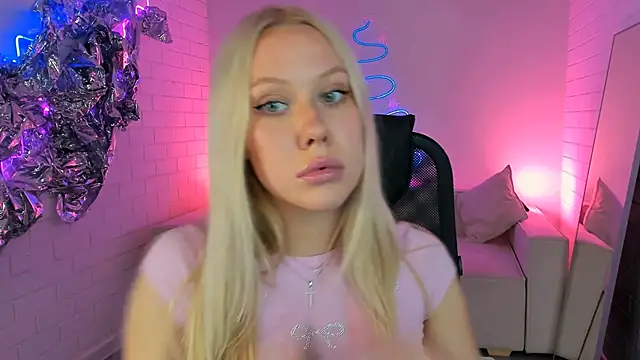 AprilChambers webcam