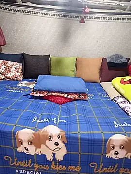 Webcam Model (emali_baba)  is live.Free join now!