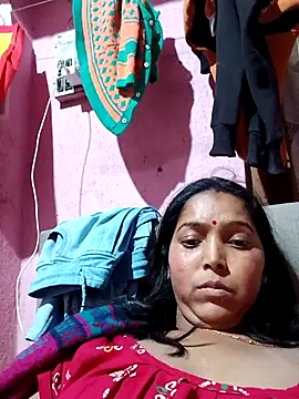 Webcam Model (riyadas554321)  is live.Free join now!