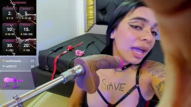 foxy_assh_ (F teen) - oil in my body