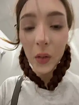 LilluKatten's Live Sex Cam Show