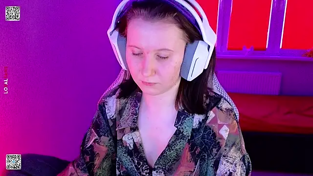 mon_lola - Mon_lola's free webcam - UK Sex Cams