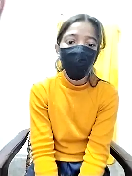 Webcam Model (Cute-Naavya) is live