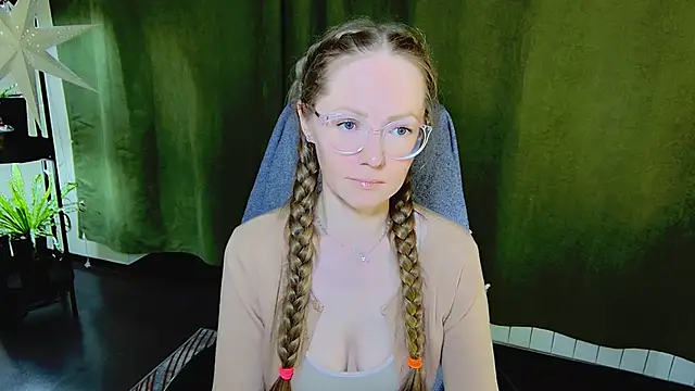 g0ldi - G0LDI's free webcam - UK Sex Cams