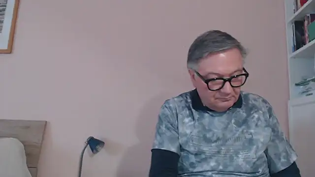 you6me (M grandpa) - Naked show cum