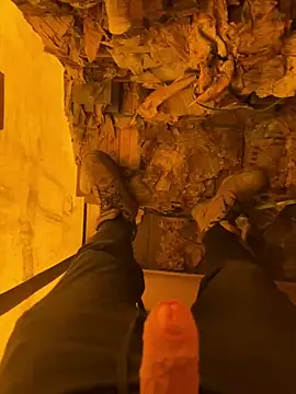 cussy007 (Ask my age) - Trousers down 2 mins