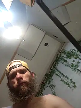 preciousdesign875 (Ask my age) - I want to cum with someone