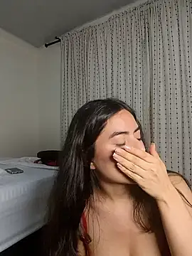 saasha_petit - Saasha_Petit's free webcam - UK Sex Cams