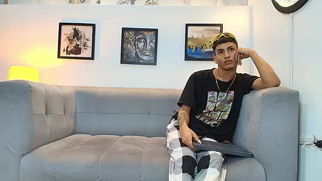 DIAMOND_BLACKS webcam