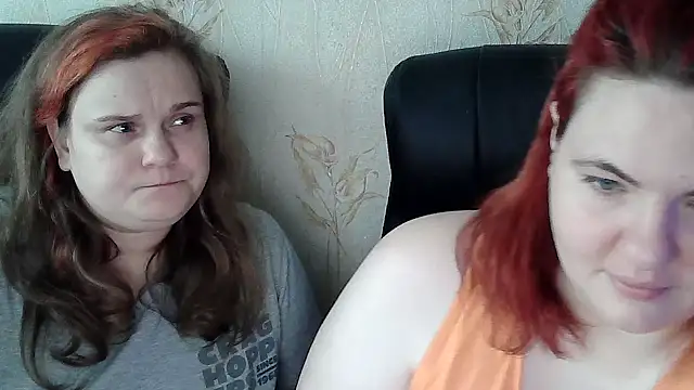 hollyxxxeva - HollyXXXEva's free webcam - UK Sex Cams