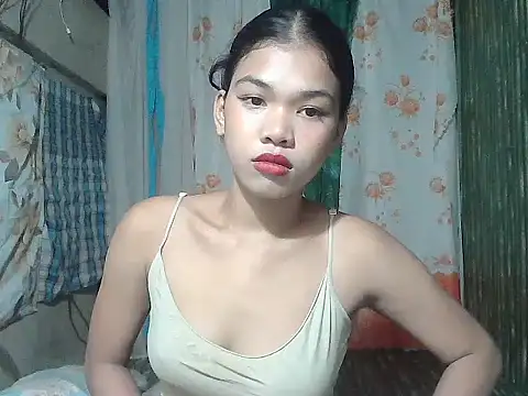 Sweetestsiner webcam