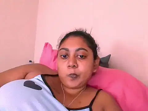 Indian_Ruby99 webcam