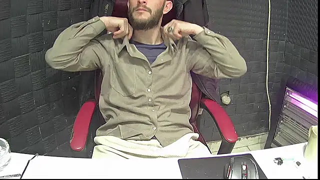 HardBigCockkk webcam