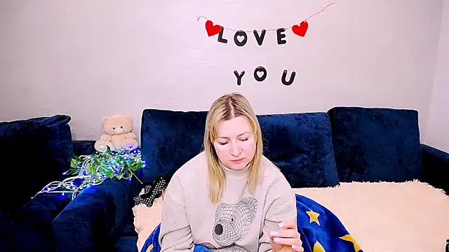 Incredible_Ariela webcam