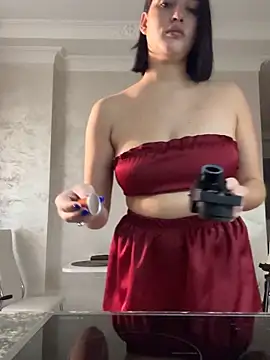 kikiwatson (G young) - Show boobs 🤩