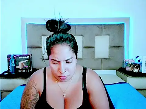 indiantopaz694u webcam