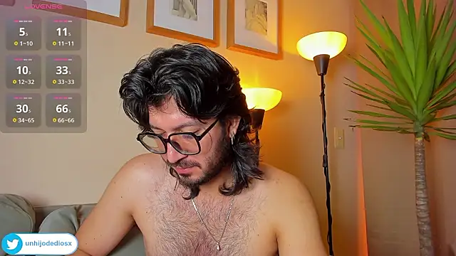 Ackerman_Eren_ webcam