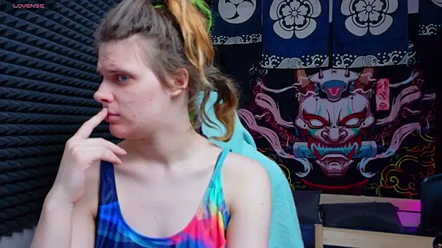 kiki_krash (F young) - doggy