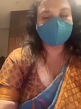 tamil_sivani (F milf) - Boob show