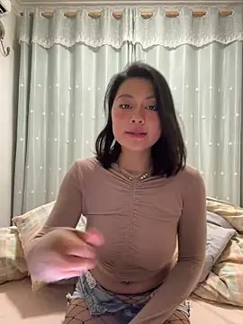 ruanruan_05 (F young) - 坐大肉棒