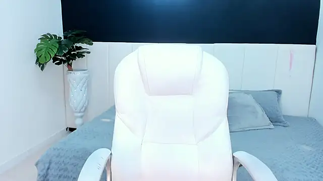 estrella_bigboobs14 webcam