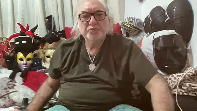 EroticVenetian webcam