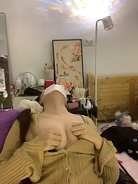 美女Carrie-11在线直播