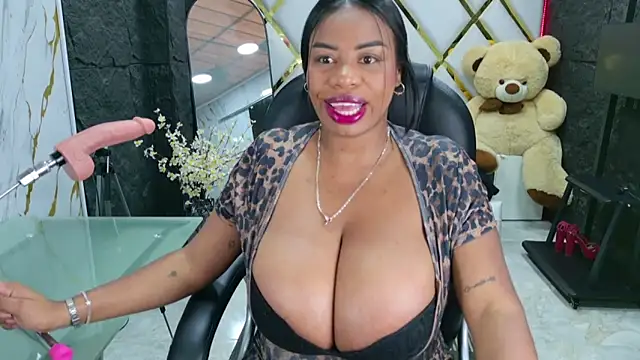 sammanta_boobs webcam