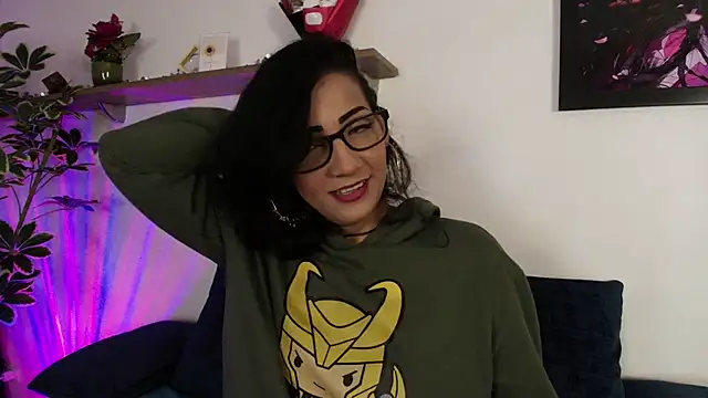 elliee_ (F milf) - take of the dress