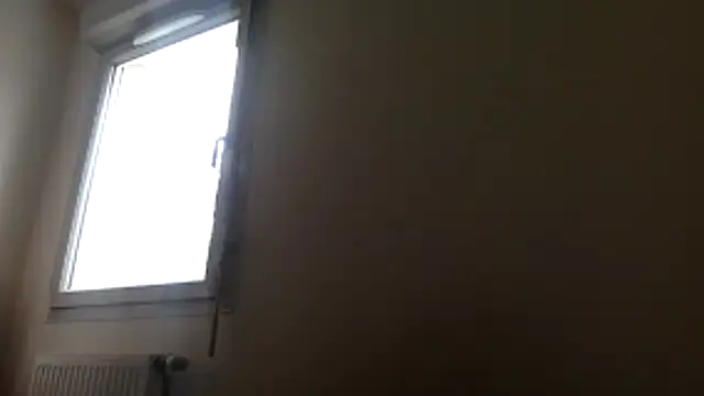 feekeeh (M young) - MONEY FOR MY RENT PLEASE I AM GAY