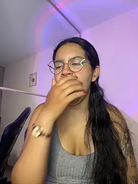 rosita_forever_ (F teen) - topples