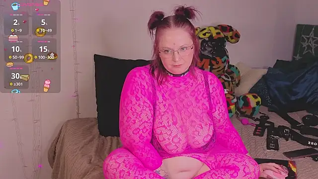 MilanaSkyingg webcam