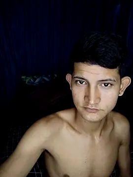 juan_hotcaliemte (M young) - Public bus cum.cum Bus Street 💦