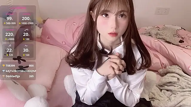 guoguo-77 (F teen) - 无内揉胸不露点加m腿