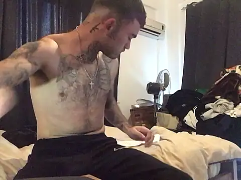 jacobsex221 (M young) - Fully naked 5 minutes