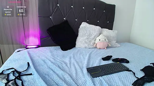 Ruby_Whispers webcam