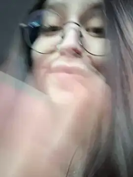 meow_girl (F young) - Flash hot tits 💕 LT GIFT