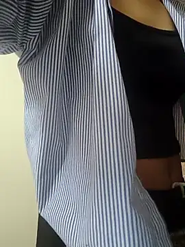 modelbigbobs (F teen) - pink pussy🤤 ass finger 🤞