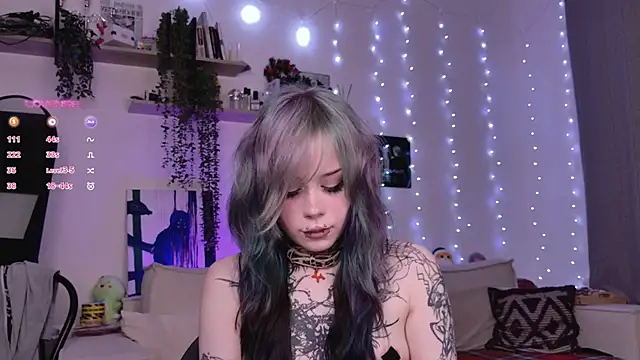 lollyshy (F teen) - lick tip dildo