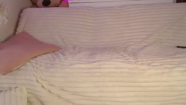 dakotadaimon (Ask my age) - 🎯Titty Fuck