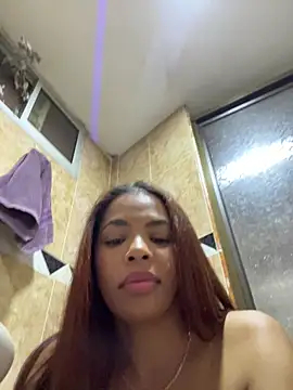 Webcam Model (Ary_Coral555)  is live.Free join now!