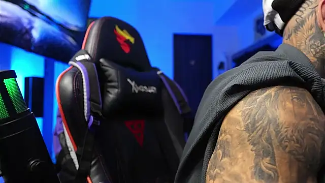 logan_hugh8 (M young) - cum