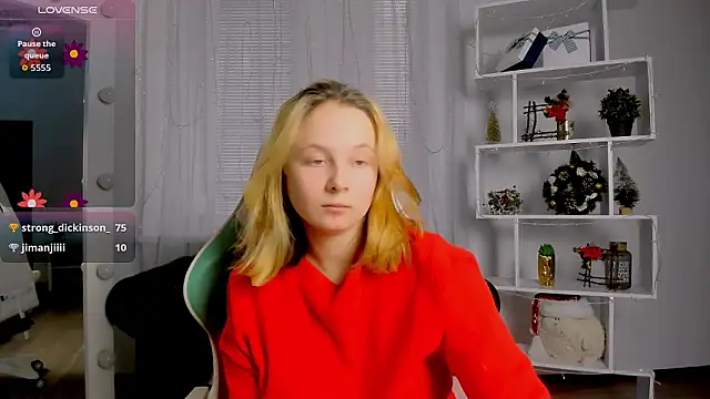 ketrin_n_ (F teen) - Breast massage